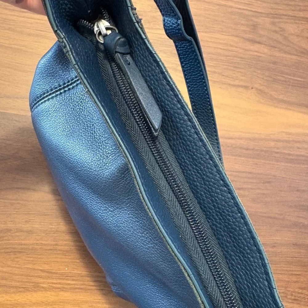 Navy blue The Sak leather crossbody hobo bag - Picture 4 of 12